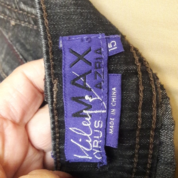 Milly Cyrus MaxAzria Destressed Black Denim Skirt - Picture 4 of 4